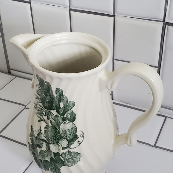Made in Portugal Medium size Ceramic Pitcher Green - Picture 3 of 12